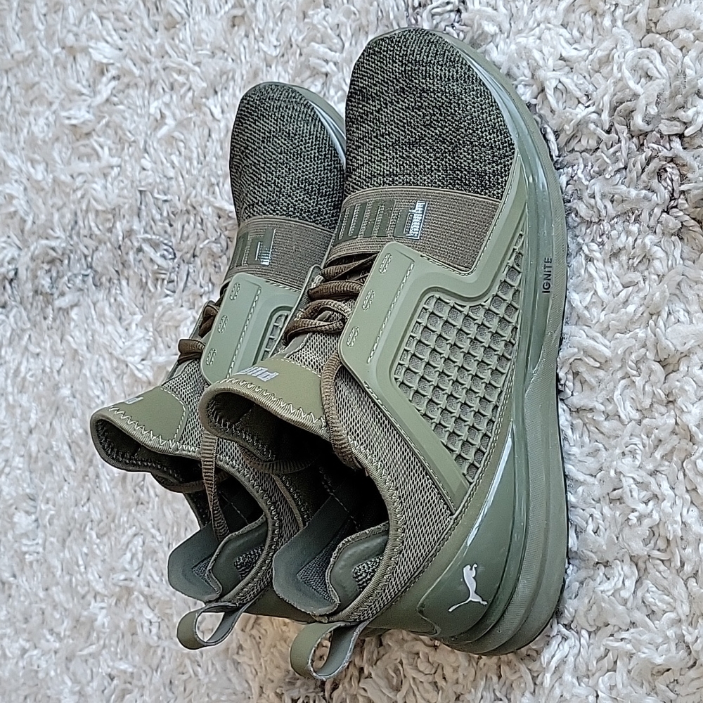 Puma Green Sneaker